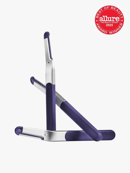 Three Flamingo refillable razors on a light gray background with a red 2025 Allure Best of Beauty Award seal